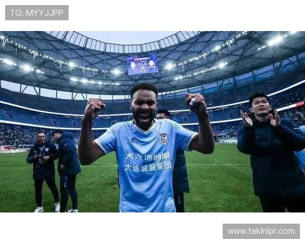 因伤退役后重塑人生前英博外援罗伯森成功转型体育经纪人